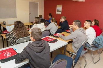 كامبريدج B2 فيرست (FCE)