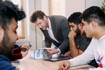 اللغة الإنجليزية المكثفة 24 درس إسبوعياً