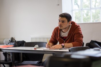 اللغة الإنجليزية المكثفة 25 درس إسبوعياً